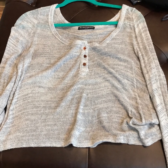 Tops - Brandy melville long sleeve top